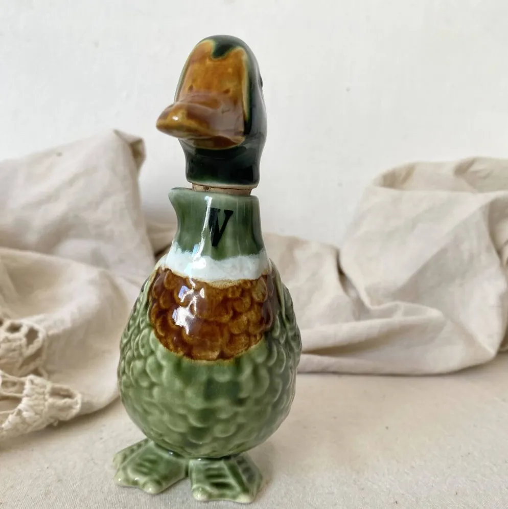 Bouteille zoomorphe ,canard en céramique