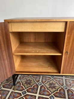 Buffet Alfred Hendrickx pour Belform