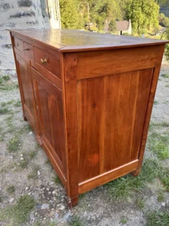 Buffet ancien