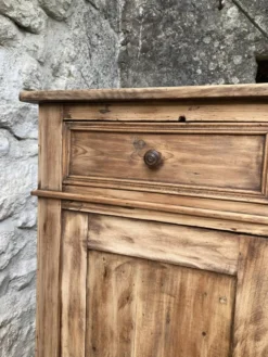 Buffet ancien
