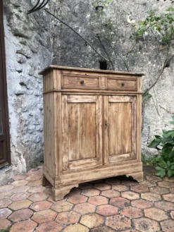 Buffet ancien