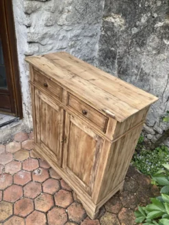 Buffet ancien
