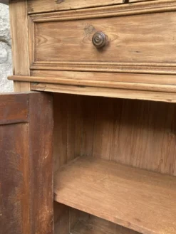 Buffet ancien