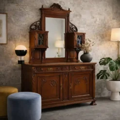 Buffet ancien Art nouveau en noyer avec décorations, Italie, XIXe siècle