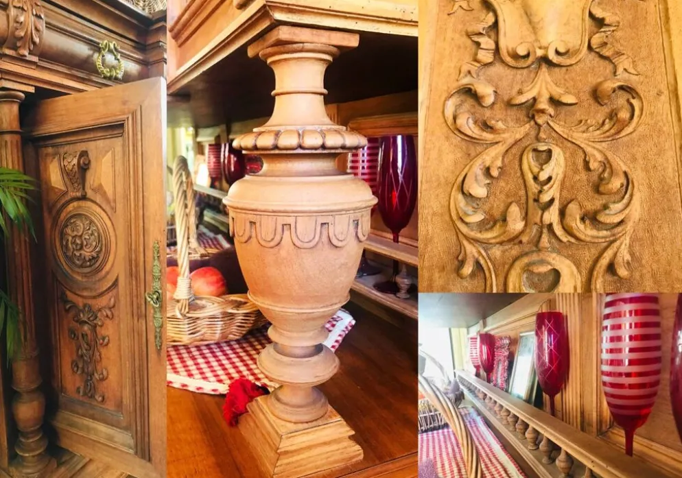 Buffet ancien, 2 corps en chêne massif style Henri II, vitrine en verre biseauté