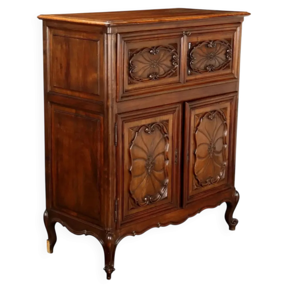 Buffet ancien de style provençal en noyer, Piémont, XXe siècle