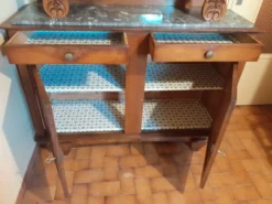 Buffet ancien deux corps en bois sculpté - plateau marbre - très bel état