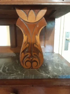Buffet ancien deux corps en bois sculpté - plateau marbre - très bel état
