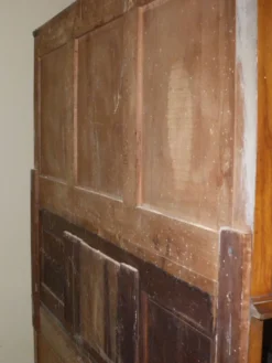 Buffet ancien deux corps en bois sculpté - plateau marbre - très bel état