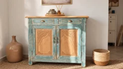 Buffet ancien en bois patiné bleu vert – 2 portes, 2 tiroirs