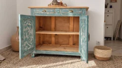 Buffet ancien en bois patiné bleu vert – 2 portes, 2 tiroirs