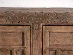 Buffet ancien à panneaux en bois de pin – Chine, vers 1900