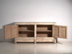 Buffet ancien peint en bois d’orme – Chine, vers 1900