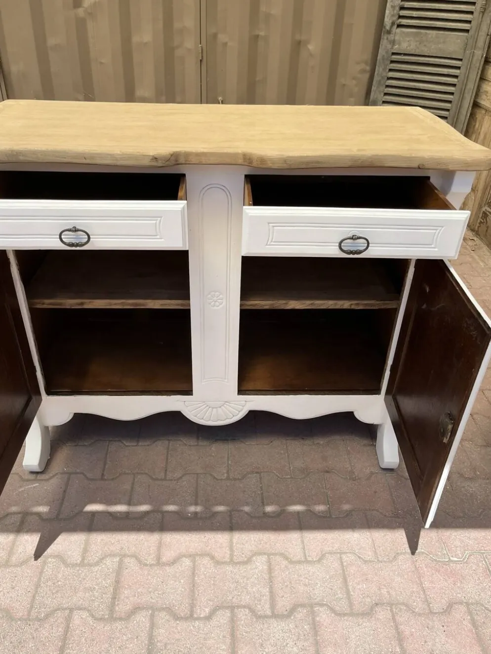Buffet ancien relooke