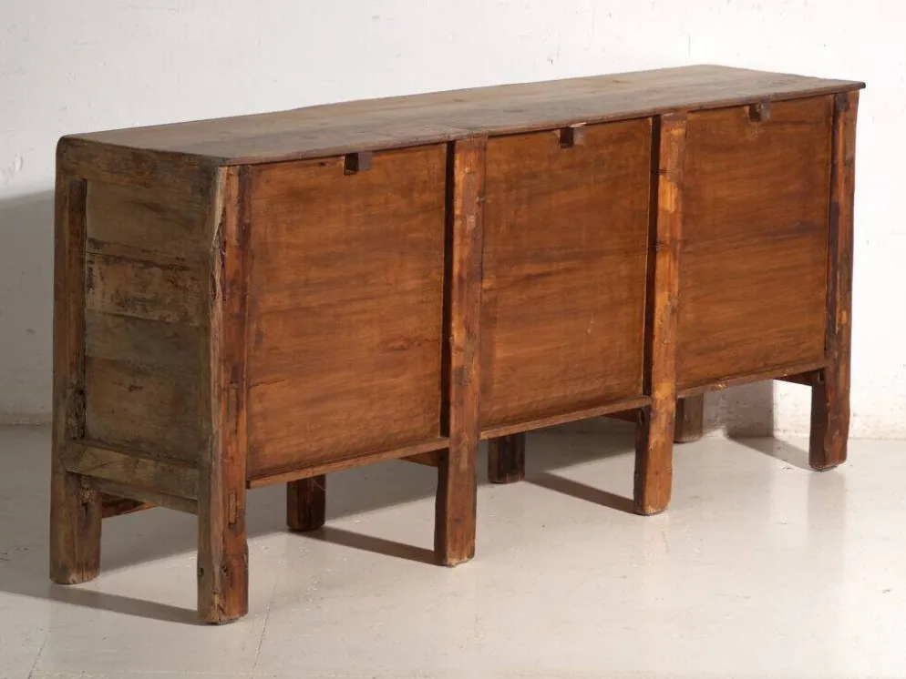 Buffet ancien à trois portes en bois de pin – Chine, vers 1900
