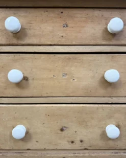 Buffet anglais ancien deux corps en pin massif (rénové)