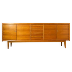 Buffet architectural moderne du milieu du siècle en Okoumé de première qualité.