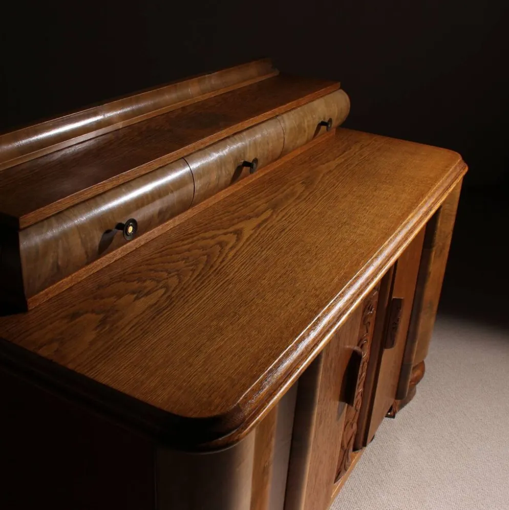 Buffet Art Déco avec superstructure en chêne et noyer | Allemagne années 1920