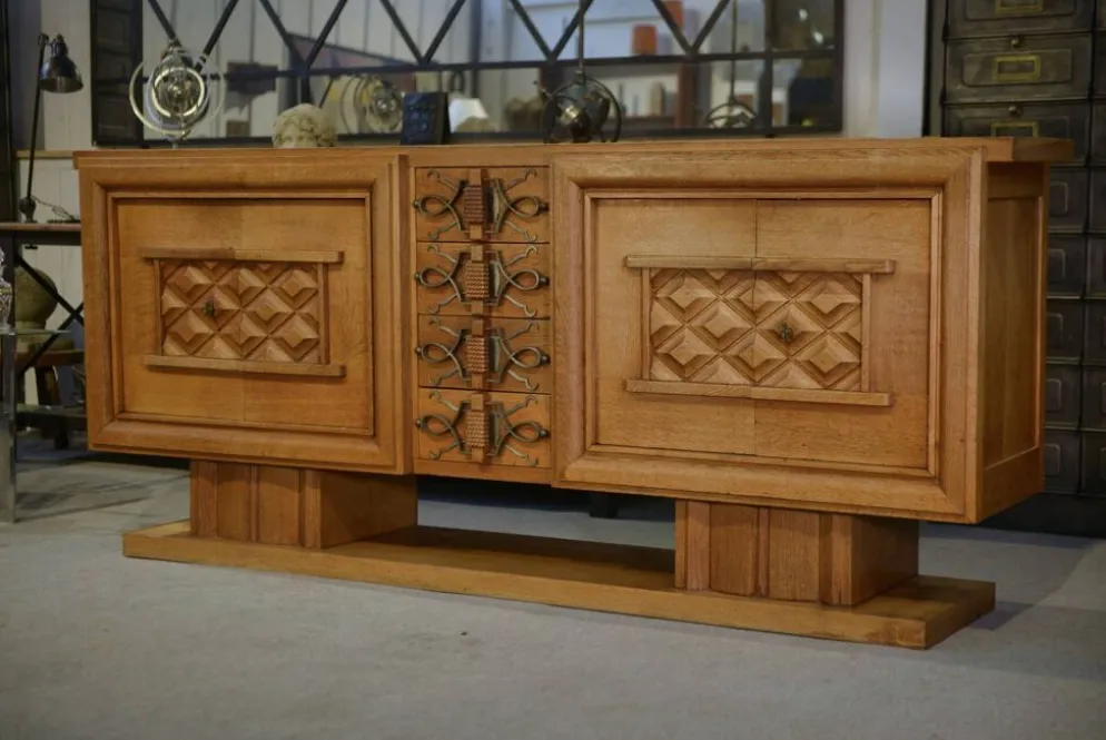 Buffet Art Déco en chêne et ferronnerie par Léon et Maurice Jallot 1940’s