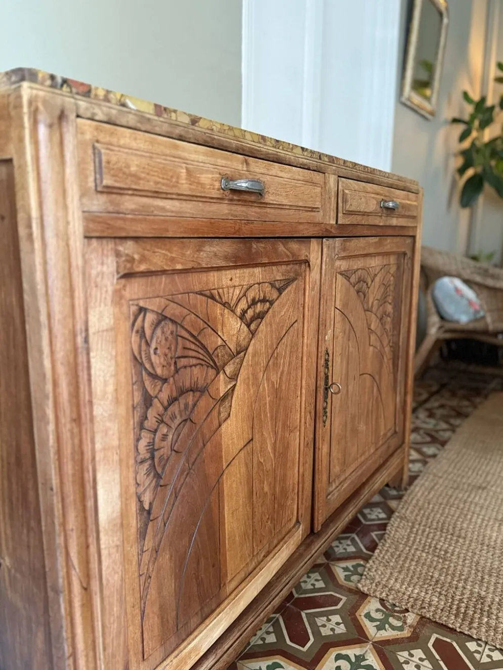 Buffet art déco en chêne massif