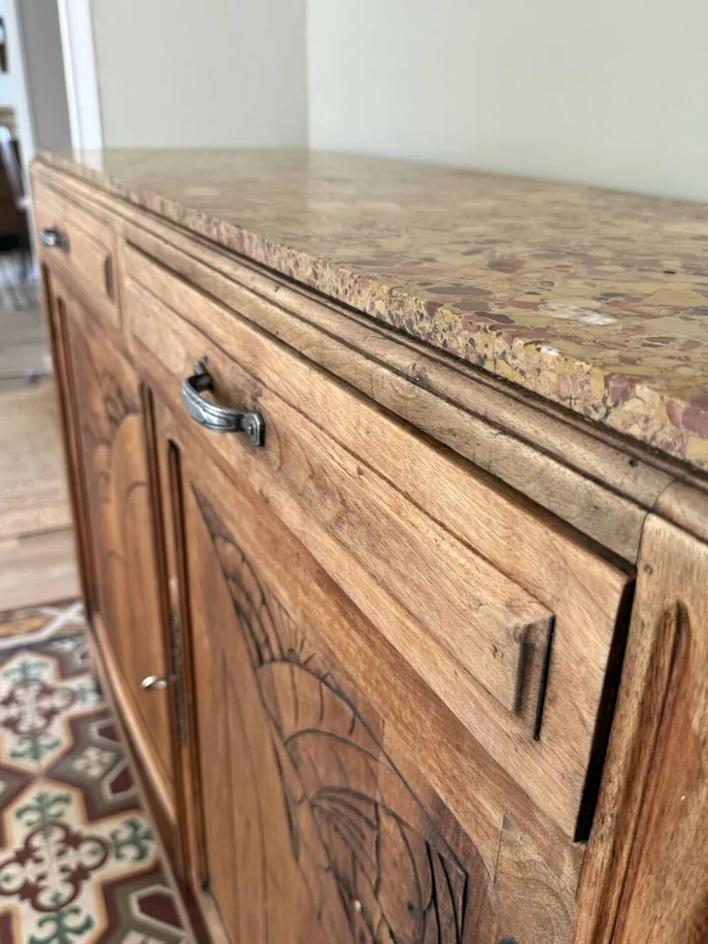 Buffet art déco en chêne massif
