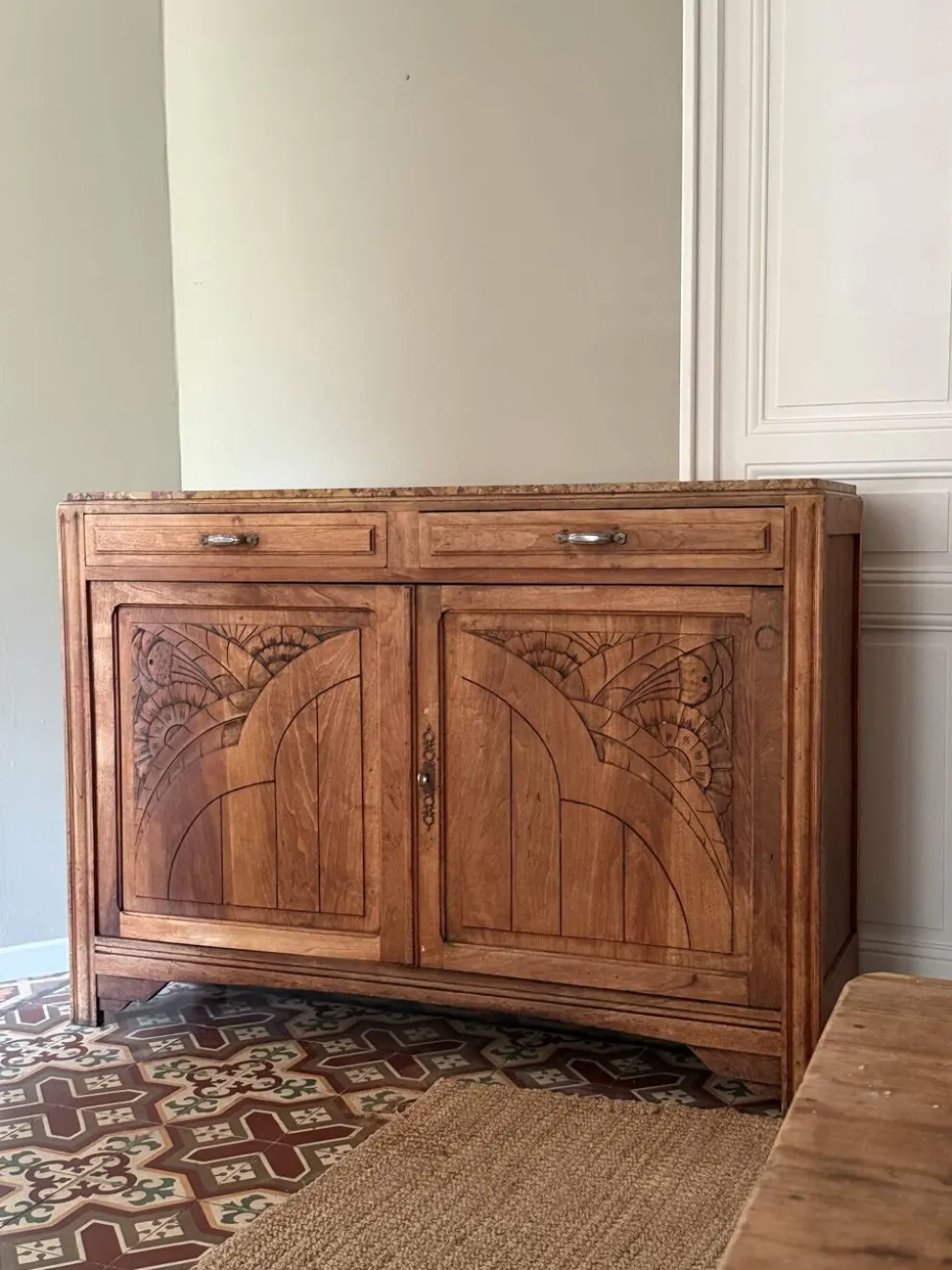 Buffet art déco en chêne massif