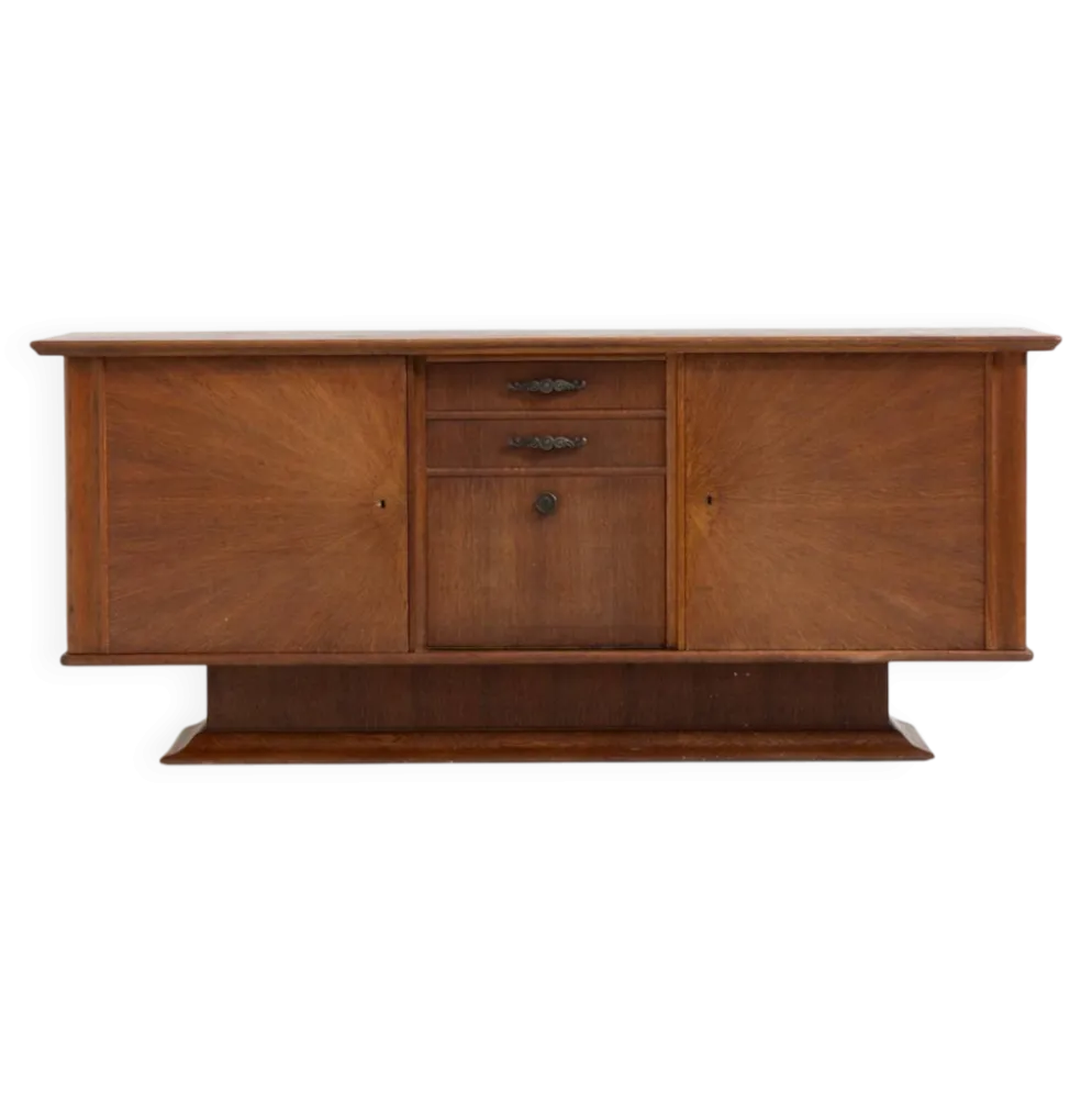 Buffet art déco (Europe, années 1930).