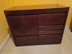 Buffet avec portes en palissandre par Angel Mangiarotti pour Molteni, années 1960.