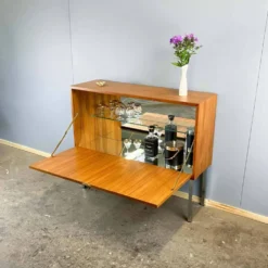 Buffet bar, petit buffet, teck, années 1960