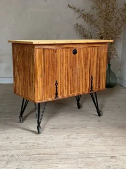 Buffet bar vintage en rotin