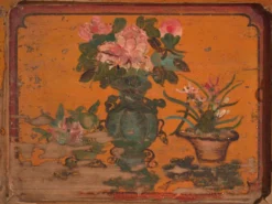 Buffet bas ancien laqué en bois d’orme – Chine, vers 1900