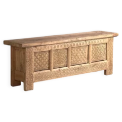 Buffet bas ancien sculpté en bois de sapin – Chine, vers 1900