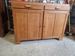 Buffet bas en chêne