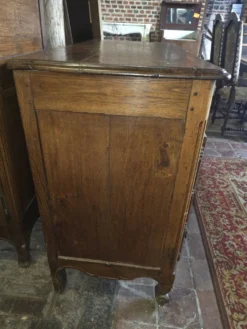 Buffet bas en chêne