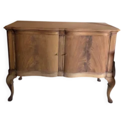 Buffet bas style chippendale