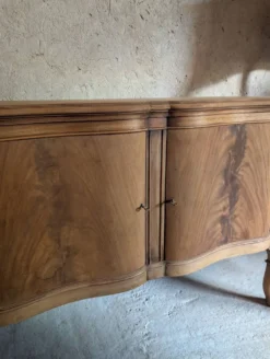 Buffet bas style chippendale
