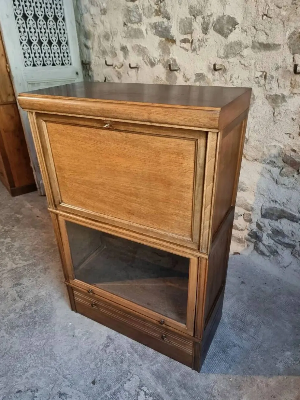 Buffet à boissons vintage style Globe Wernicke, meuble bar modulaire en acajou, vitrine des années 1960
