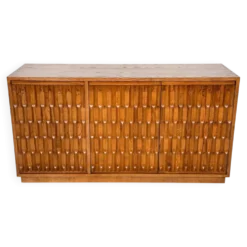 Buffet brutaliste contemporain, Italie