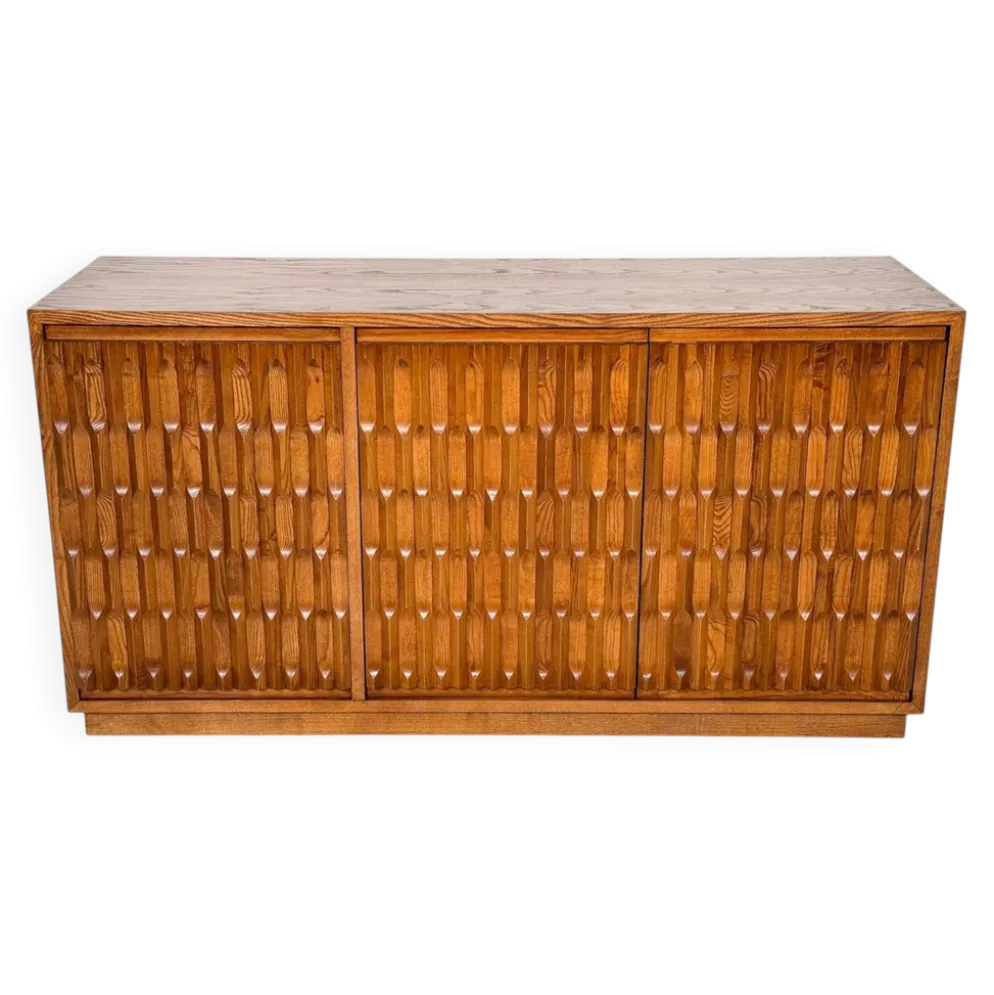 Buffet brutaliste contemporain, Italie
