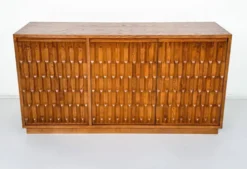 Buffet brutaliste contemporain, Italie