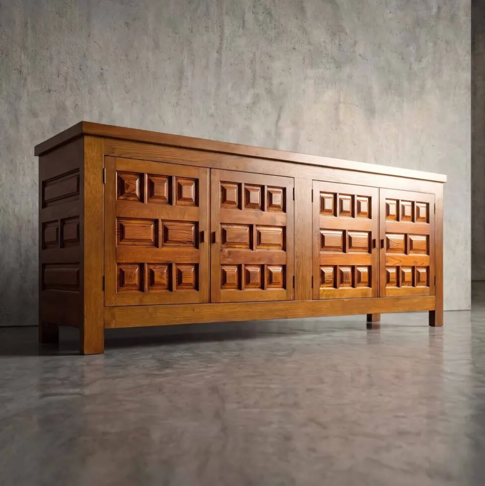 Buffet brutaliste en chêne français, années 1970