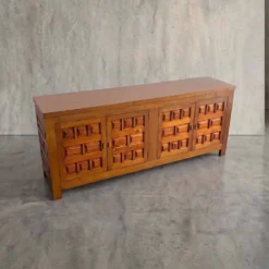 Buffet brutaliste en chêne français, années 1970