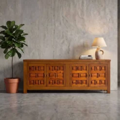Buffet brutaliste en chêne français, années 1970