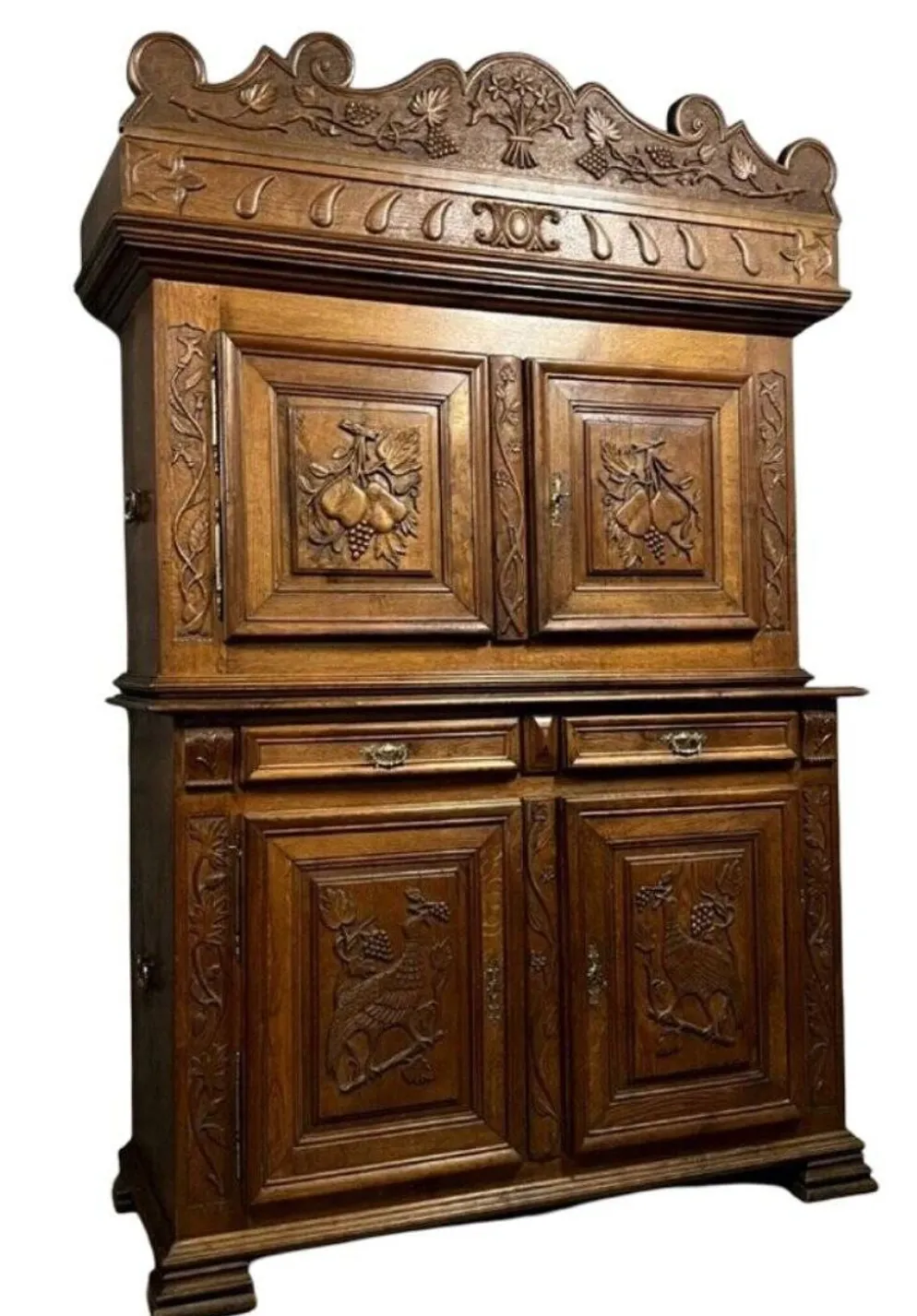 buffet cabinet Montbéliard a 4 volets style Renaissance en chêne