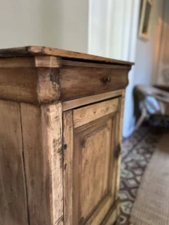 Buffet Confiturier en bois brut