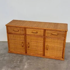 Buffet / crédence vintage en rotin et bambou, années 1970