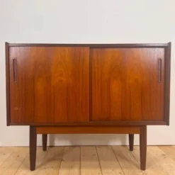 Buffet danois en teck, années 1960