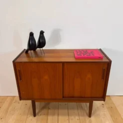 Buffet danois en teck, années 1960
