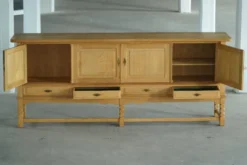 Buffet danois « Mid Century », style « Low Modern », en chêne, Henning Kjærnulf, années 1960