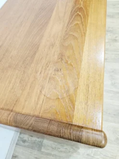 Buffet danois moderne Dyrlund Dania en teck, années 1980